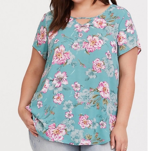 Torrid Green & Pink Floral Keyhole Georgette Short Sleeve Blouse Size 2X - Picture 1 of 14
